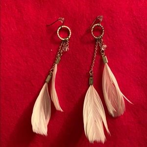 Feathers earrings
